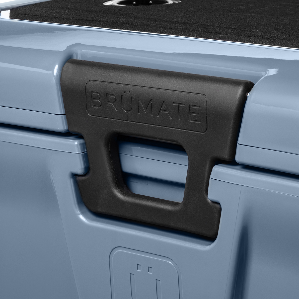 brutank-20qt-d6 BruTank-20-Denim-Latch.png